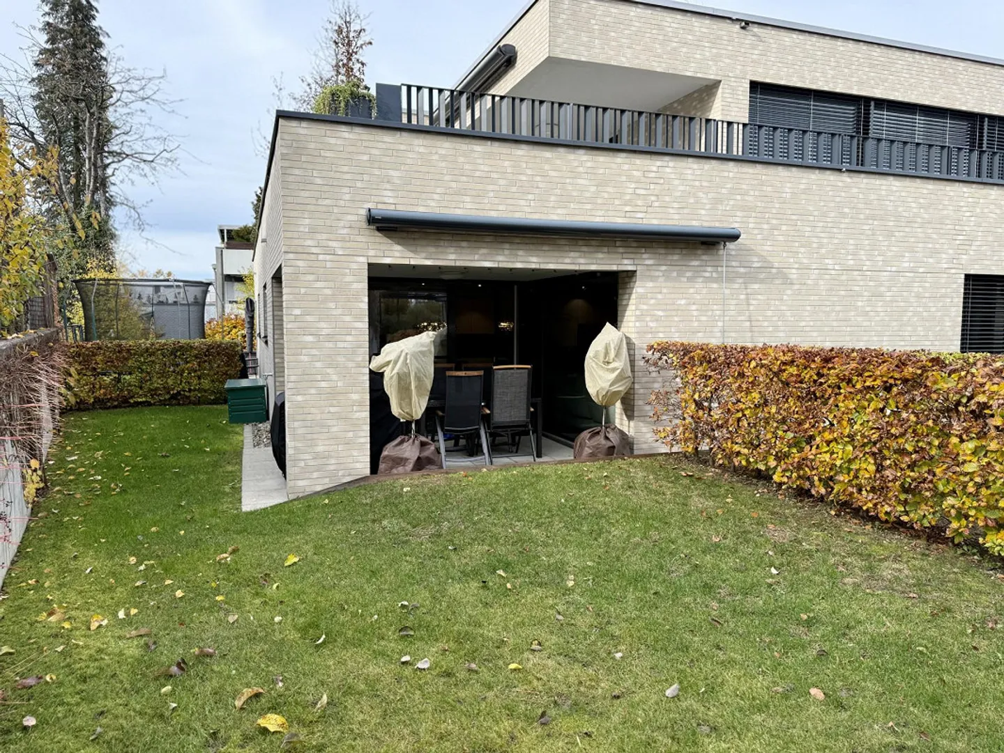 Modern & Bright 3.5 Room Apartment with Small Garden (104m2) - Photo 6 of 19