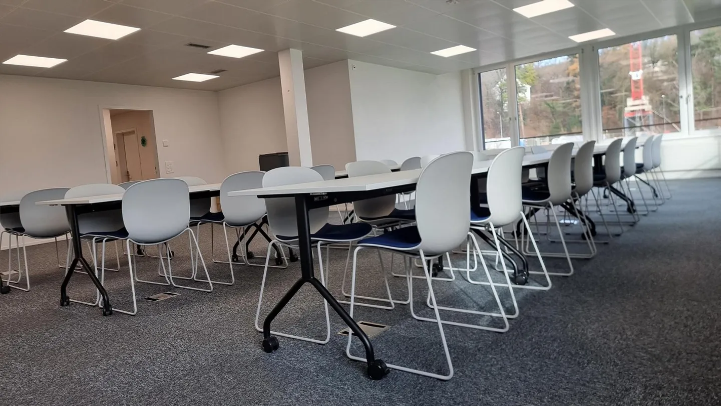 92 m2 di attraente spazio commerciale, studio o ufficio ti aspettano! - Foto 2 di 6