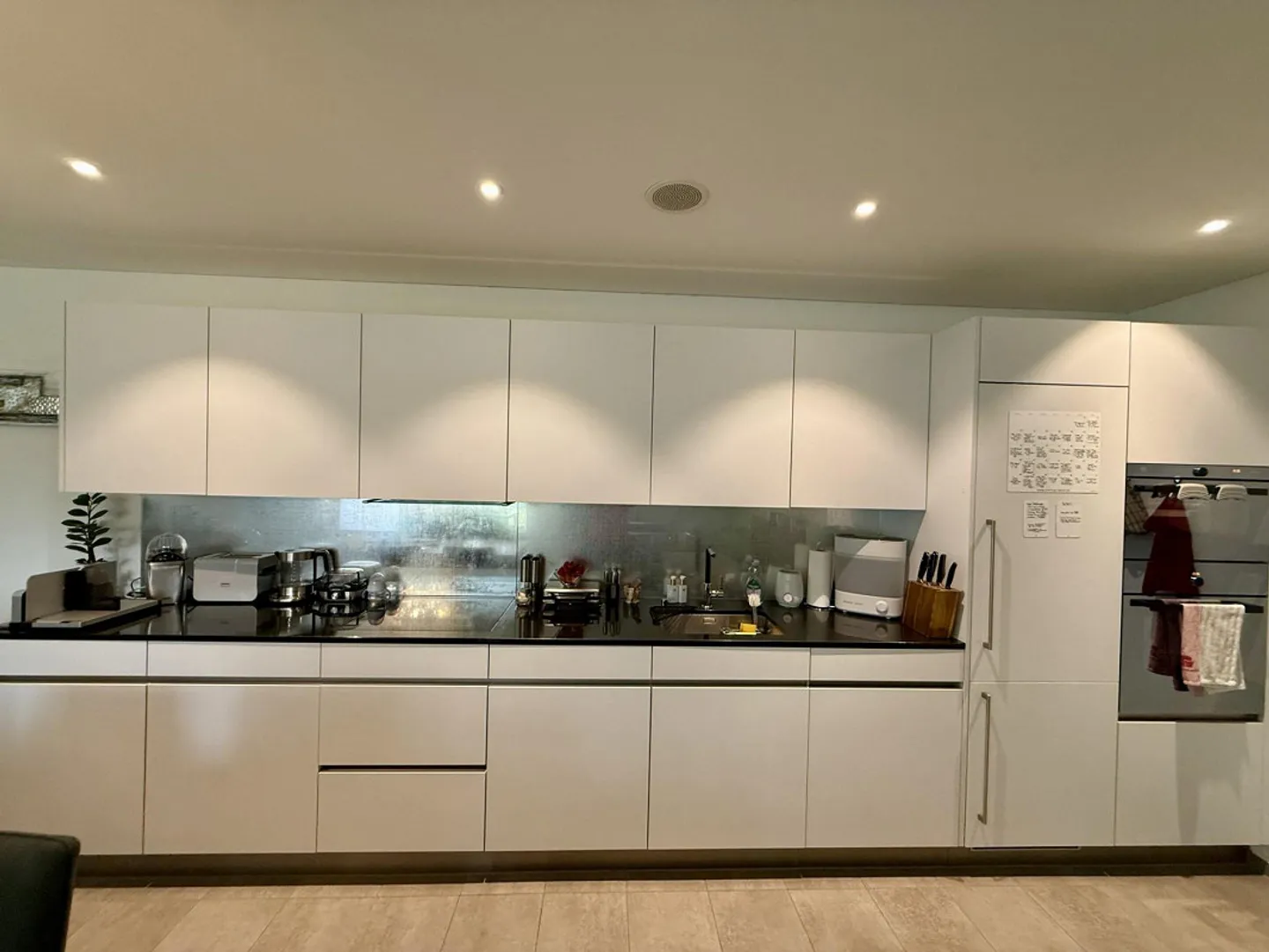 Modern & Bright 3.5 Room Apartment with Small Garden (104m2) - Photo 10 of 19