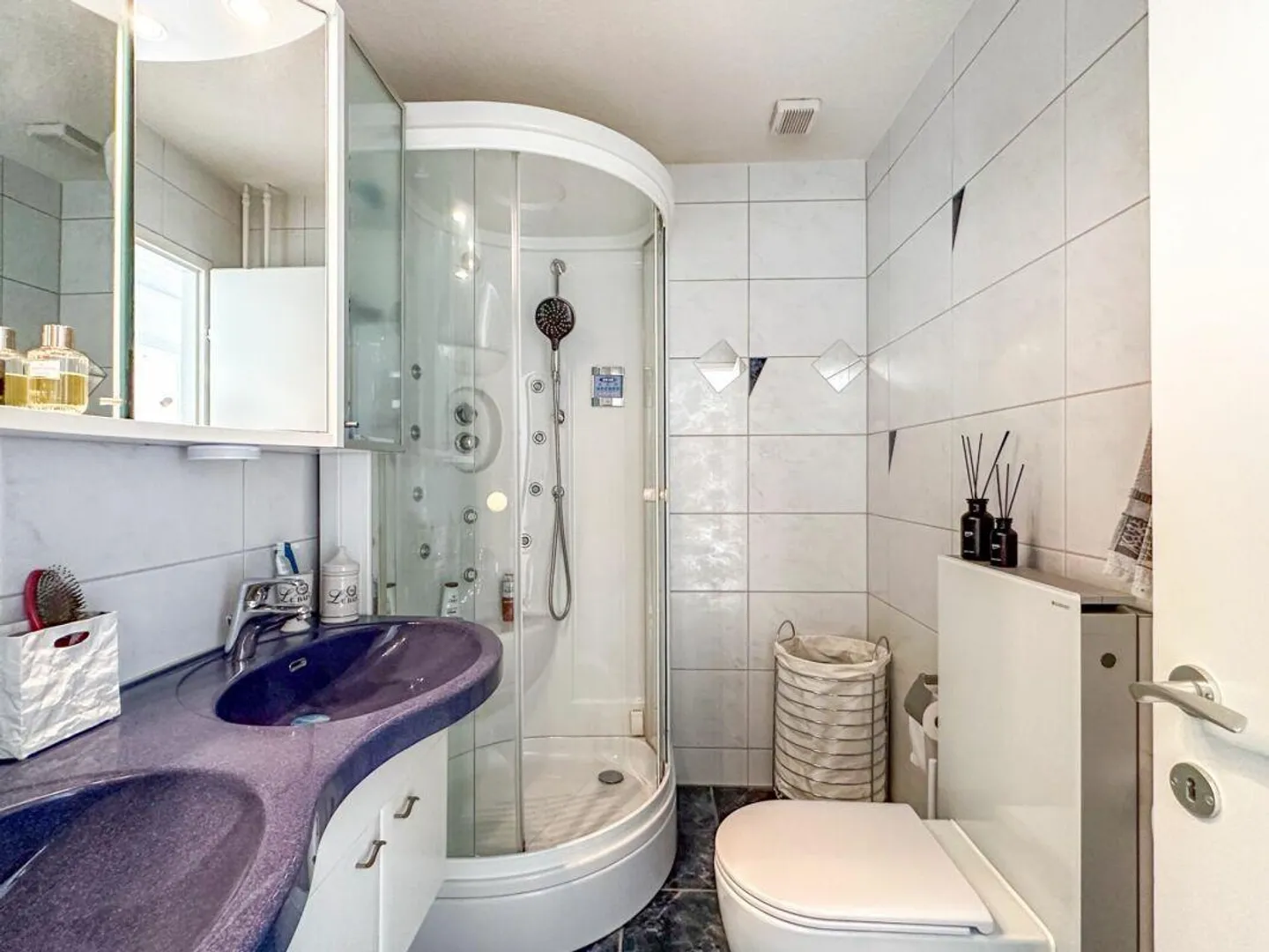 Multigenerational House with Mountain Panorama - Photo 5 of 15