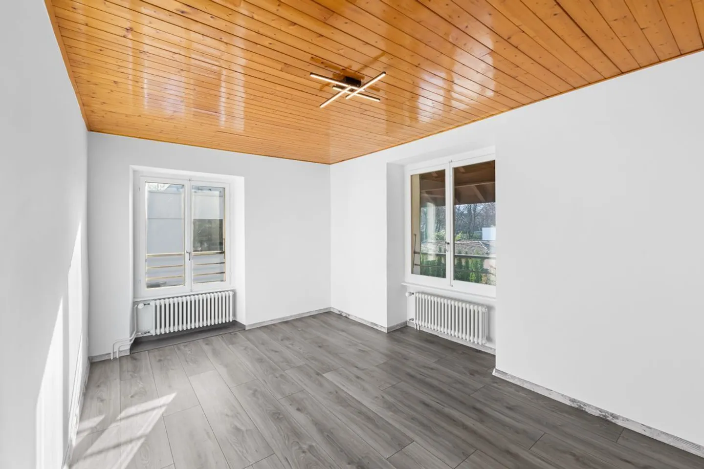 Charming villa just steps from the center of Vésenaz - Photo 8 of 13