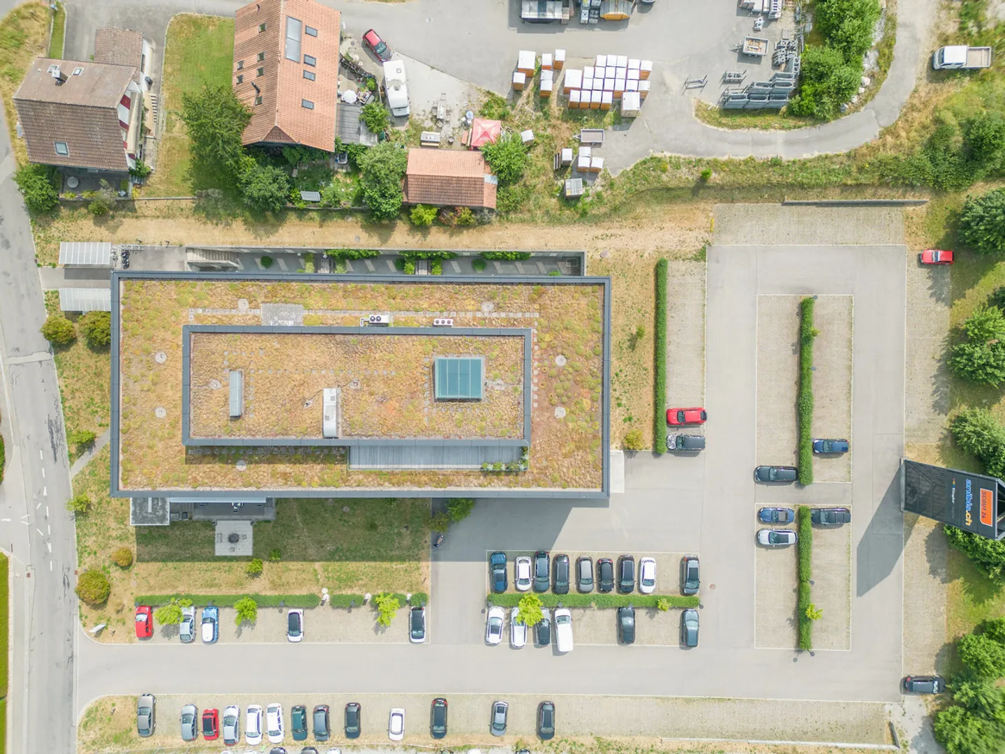 Geräumiges Bürogeschoss - Foto 1 von 8