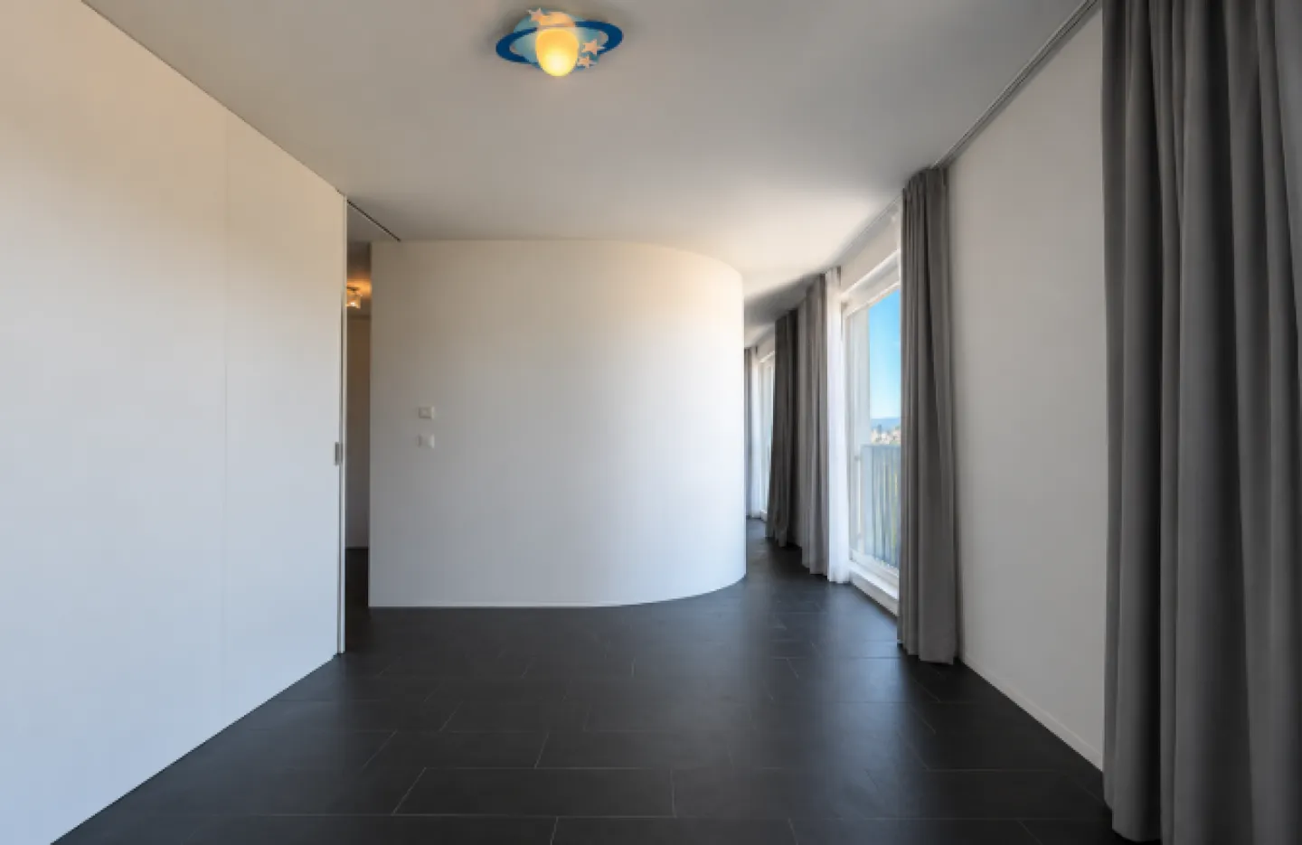 Architektonisches Designerhaus - Foto 7 von 21