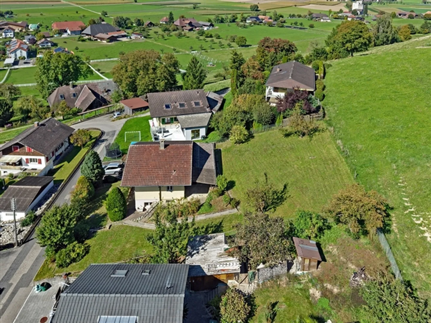 "Bouland a un lago degno di kurtaxe con vista da sogno su Jura, Mitteland e Alpi" - Foto 5 di 20