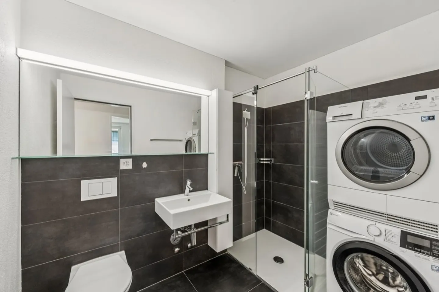 Appartamento 4.5 camere - Foto 2 di 10