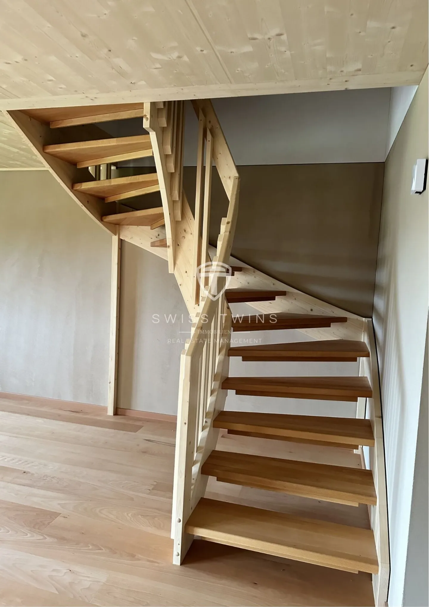 Vivere con vista - Maisonette di 4,5 stanze nel verde - Foto 22 di 25