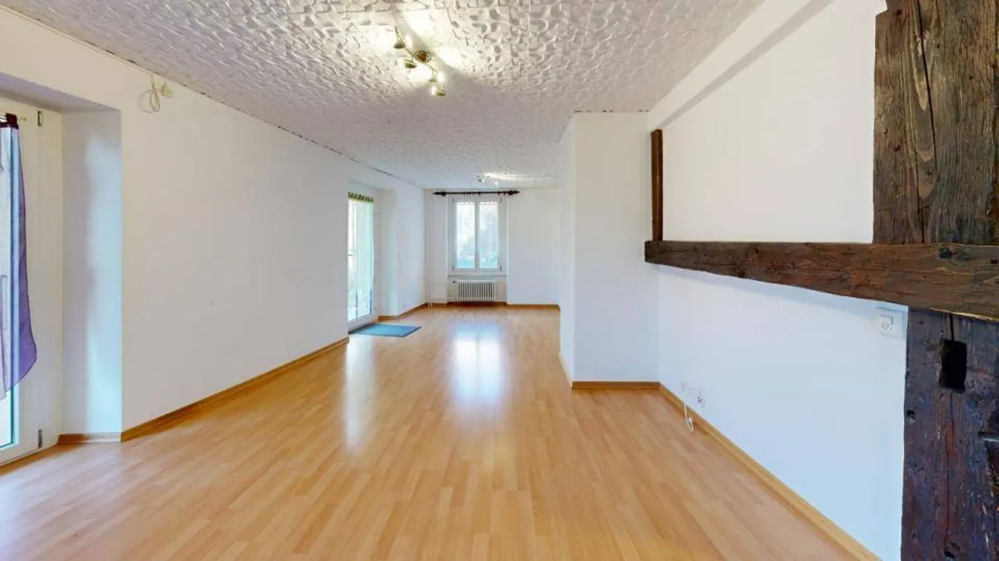 Villa familiare o proprietà di 3 appartamenti a Baulmes - Foto 10 di 13