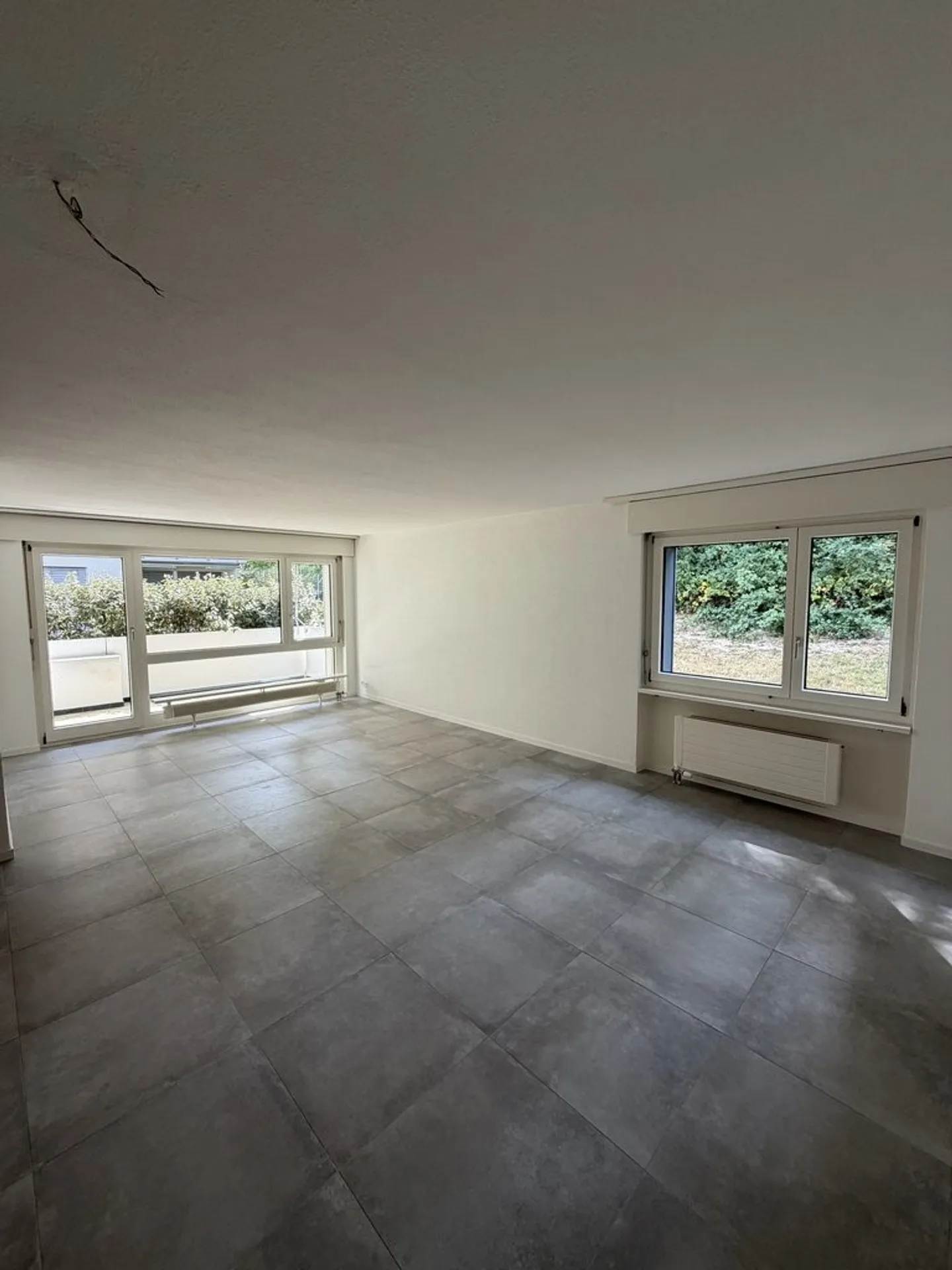 4 Room Apartment - Photo 3 of 7