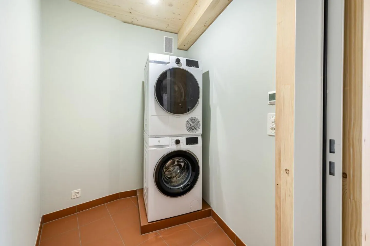 Appartement spacieux de 1,5 pièce avec terrasse - Photo 5 sur 7