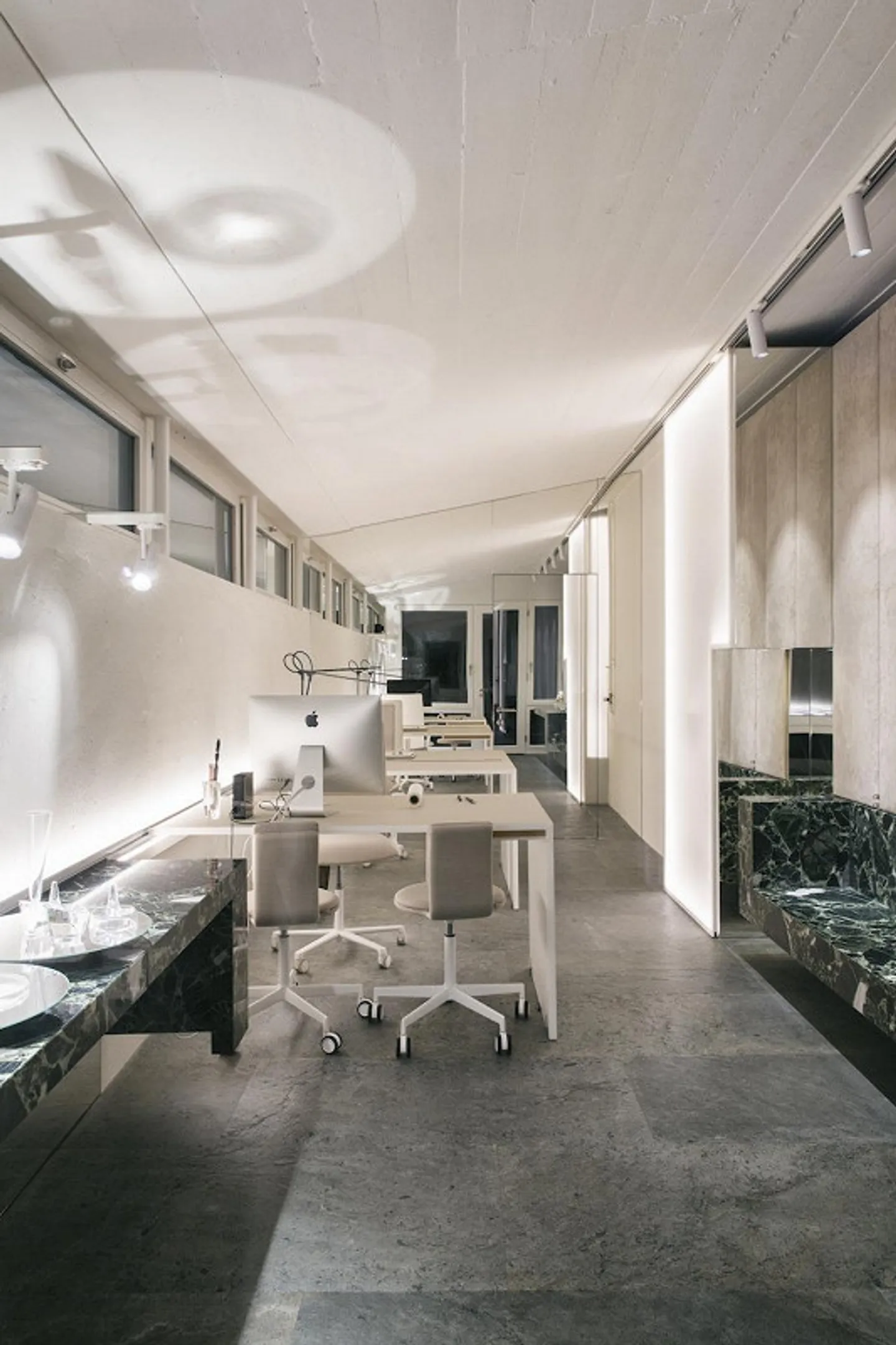 Villa Bauhaus iconica in una posizione tranquilla privilegiata - Valle del Reno - Foto 14 di 15