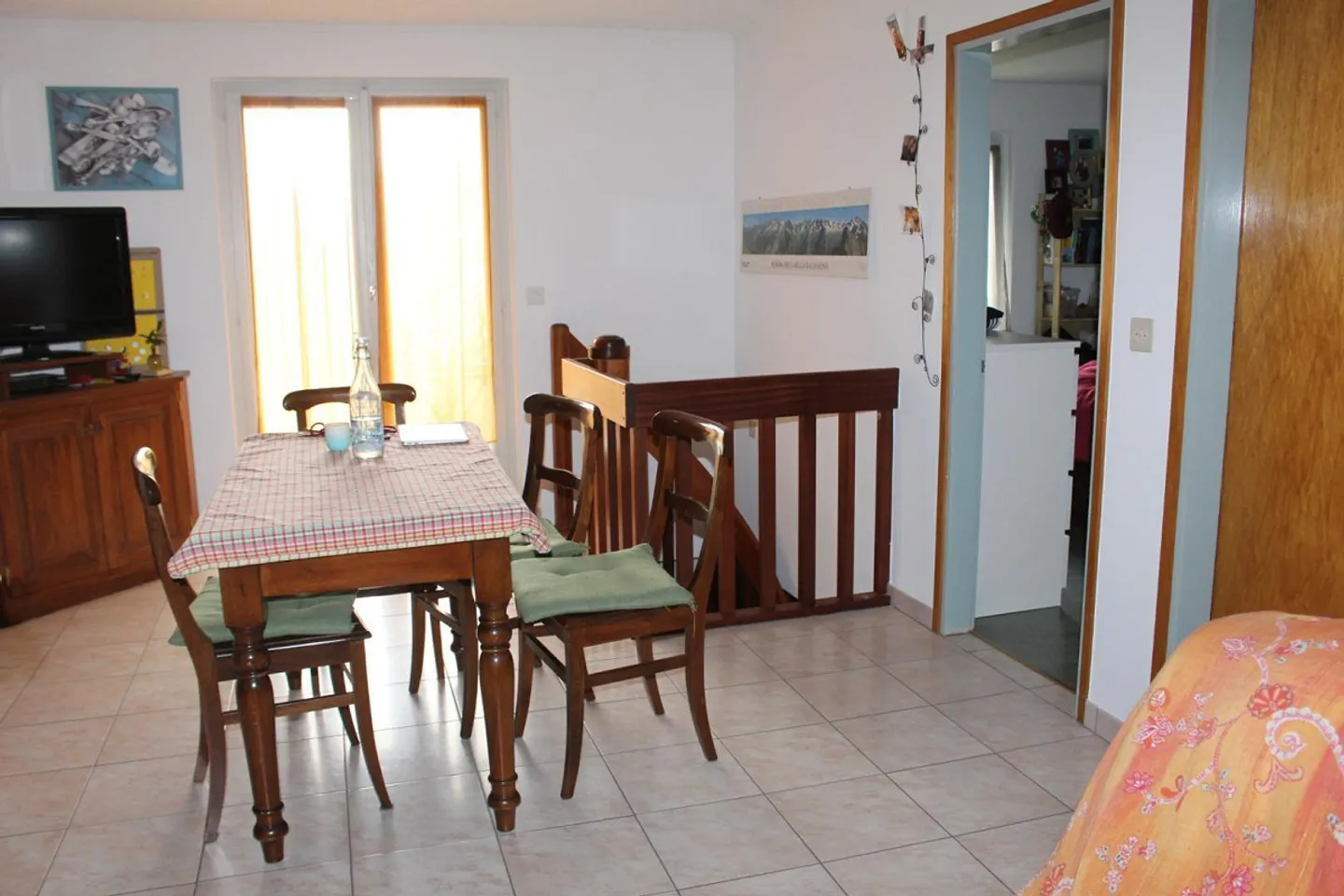 Charming Chalet with Mountain View - Photo 4 of 15