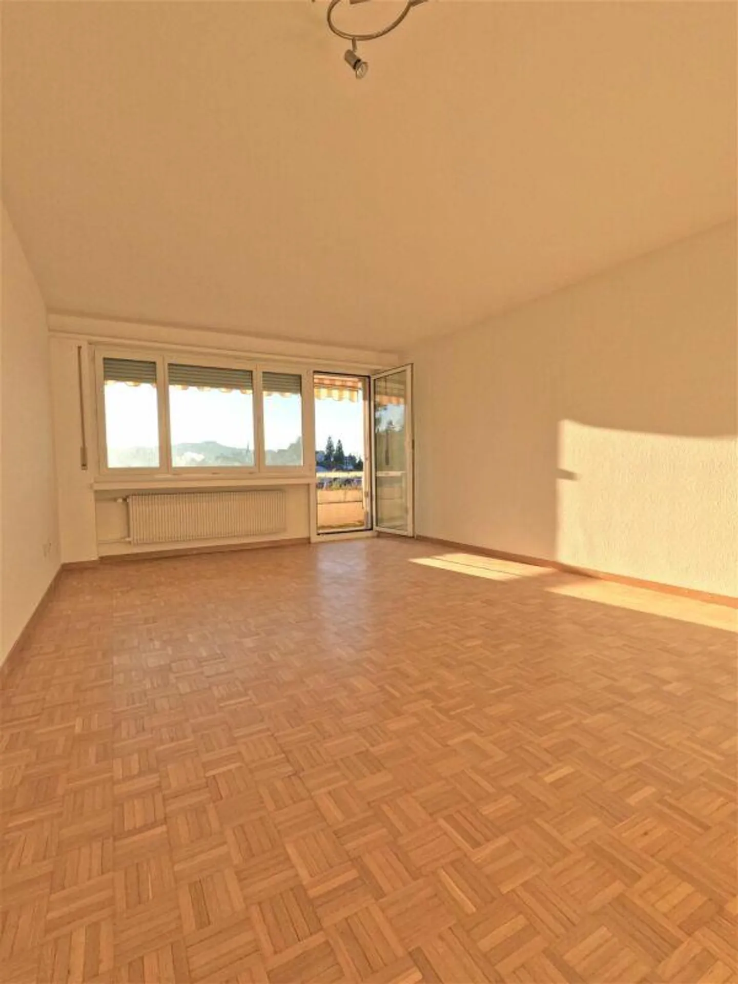 Charmante 4-Zimmer-Wohnung in Wittenbach - Foto 4 von 9