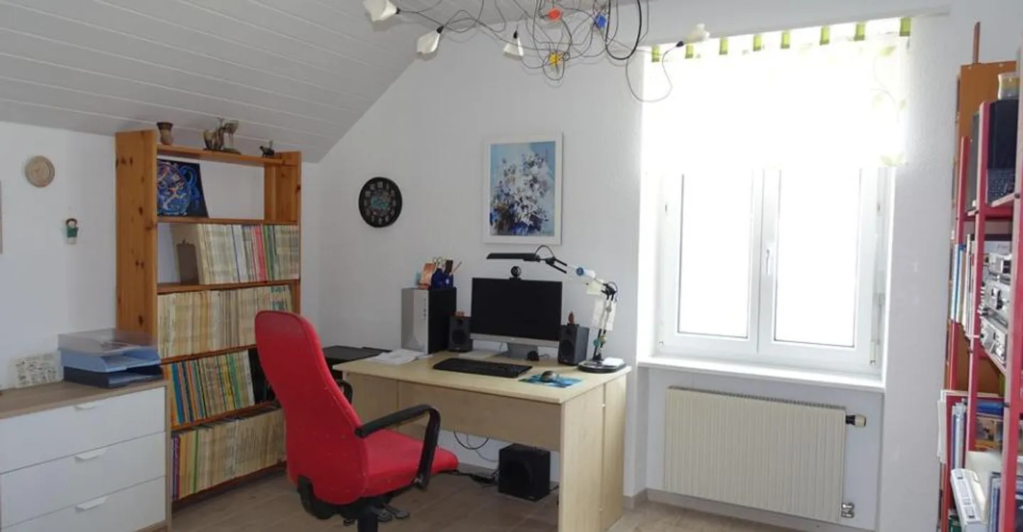 Tramelan - Bright 3.5 Room Apartment - Photo 7 of 10