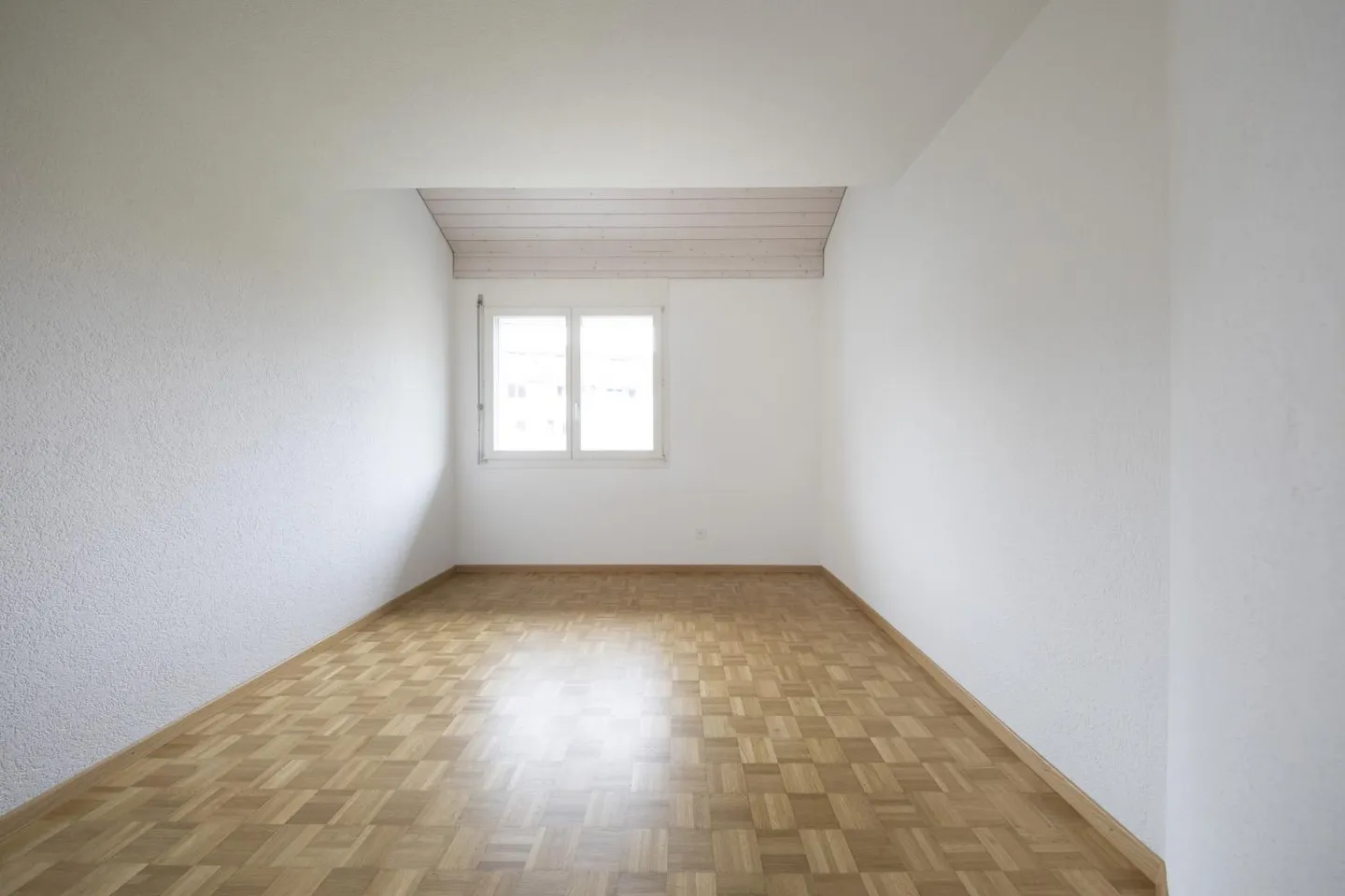 Zona Residenziale Tranquilla! - Foto 7 di 9