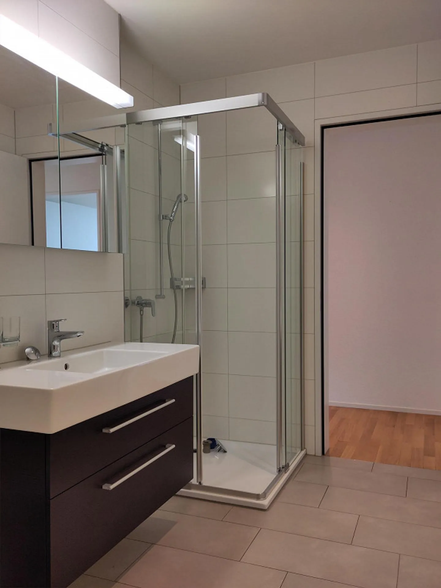 Geräumige Wohnung mit Balkon - Foto 6 von 7