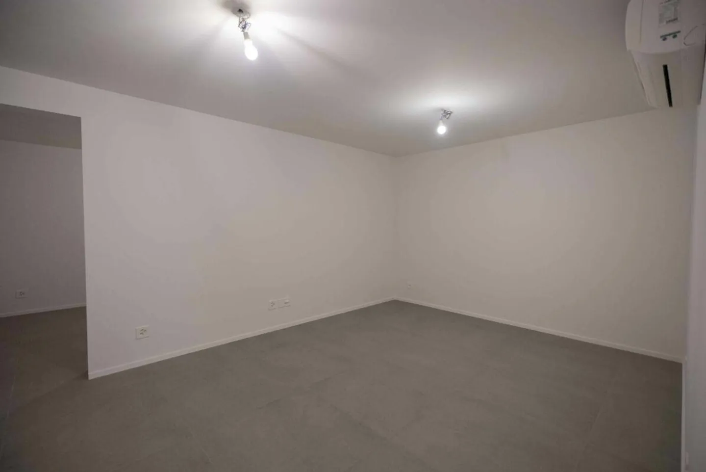 Wir verkaufen moderne Designvillen in Cadro - Foto 17 von 18