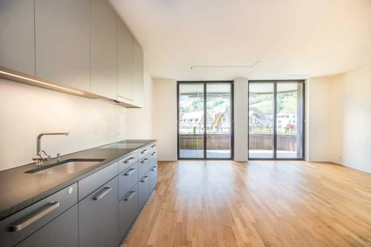 Central Living and Benefit from Bonacasa Services - Photo 2 of 6