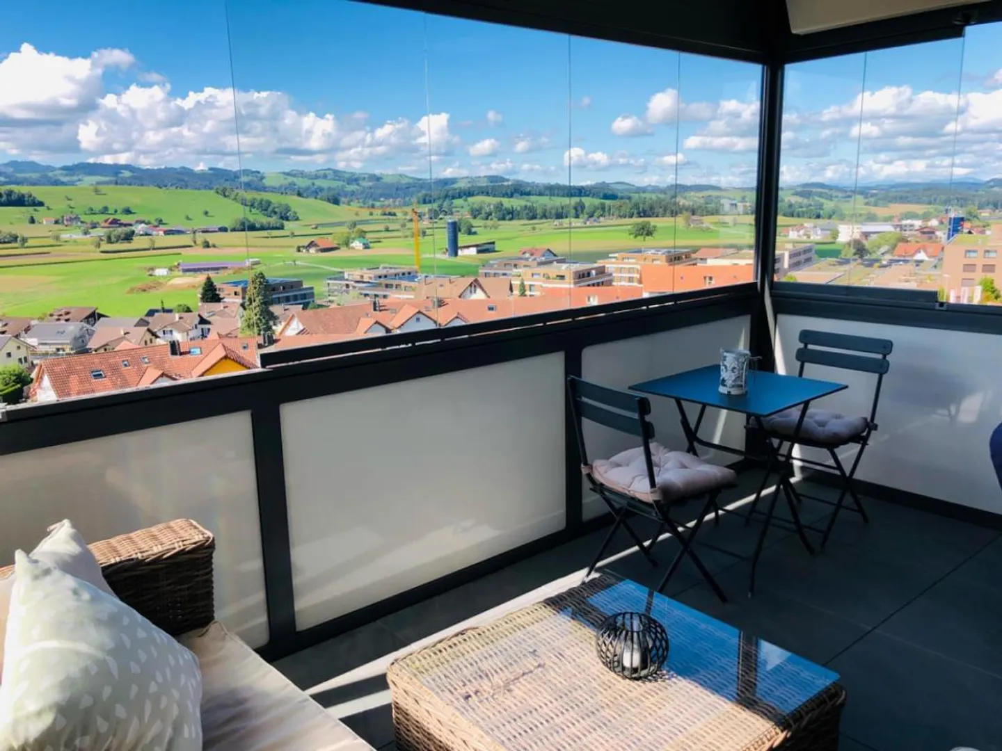 Apartment with a view of the countryside - Photo 6 of 6
