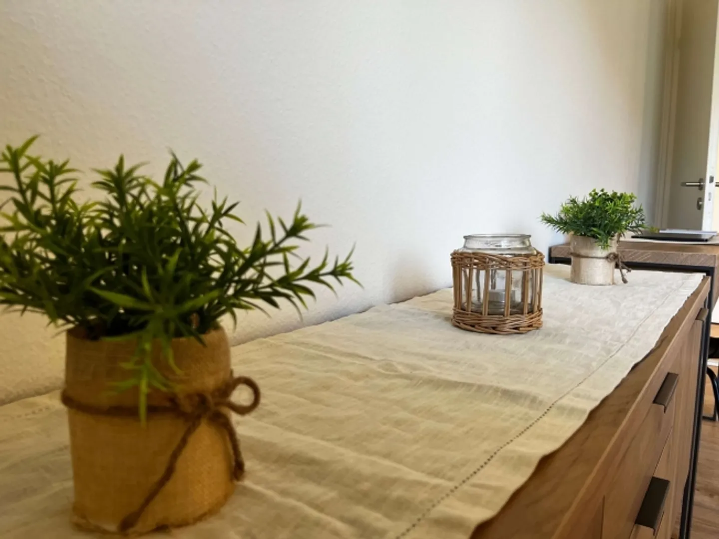 Furnished apartment for rent - Photo 3 of 9