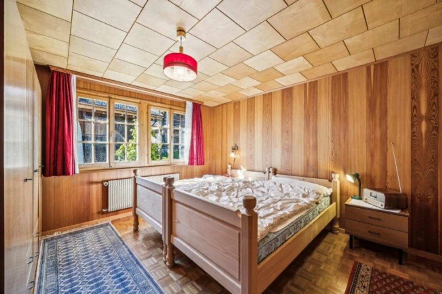 5.5-Zimmer-Chalet mit grossem Ausbaupotenzial - Foto 7 von 13