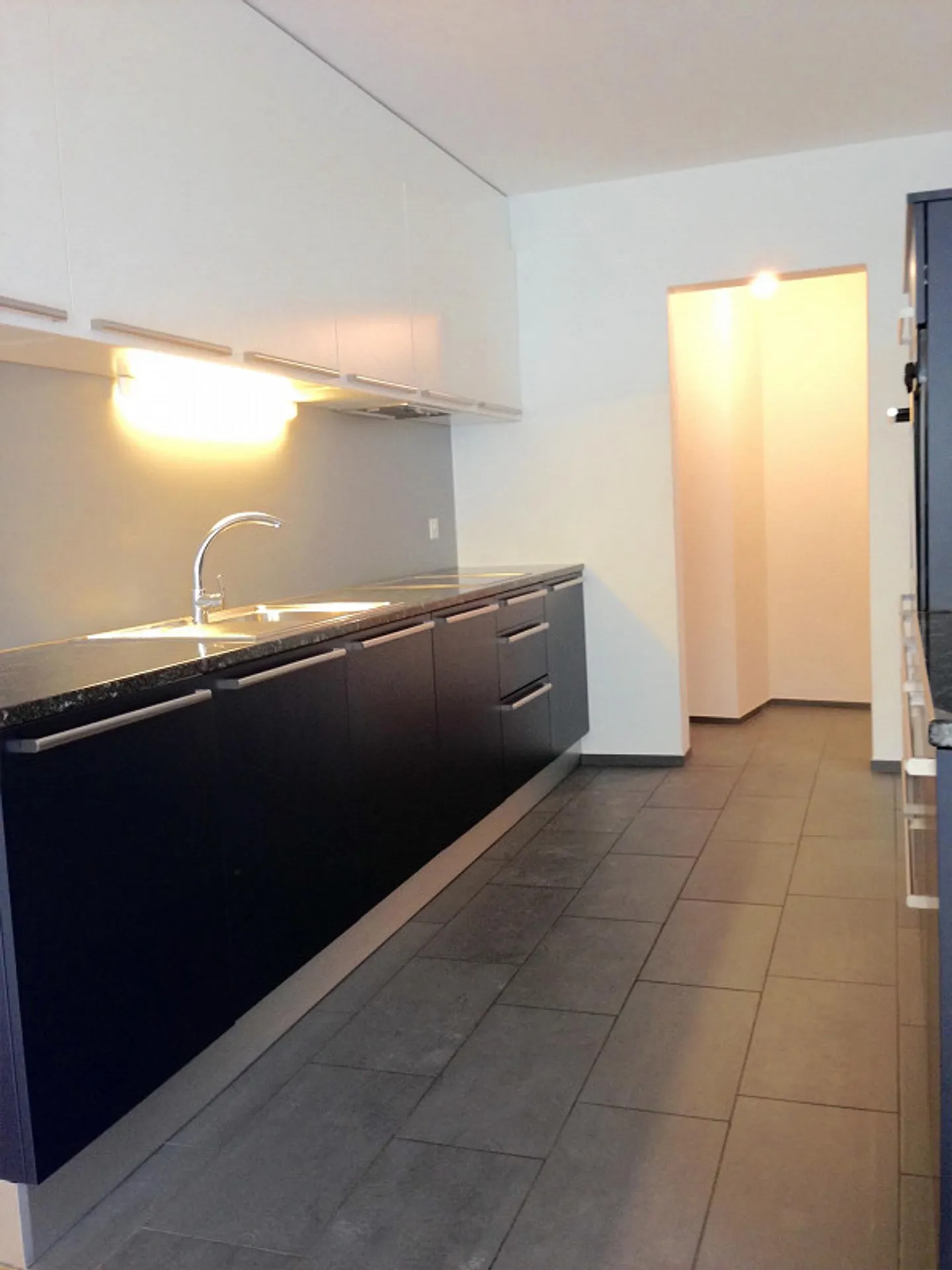 Appartamento familiare vicino a Marzili! - Foto 3 di 10