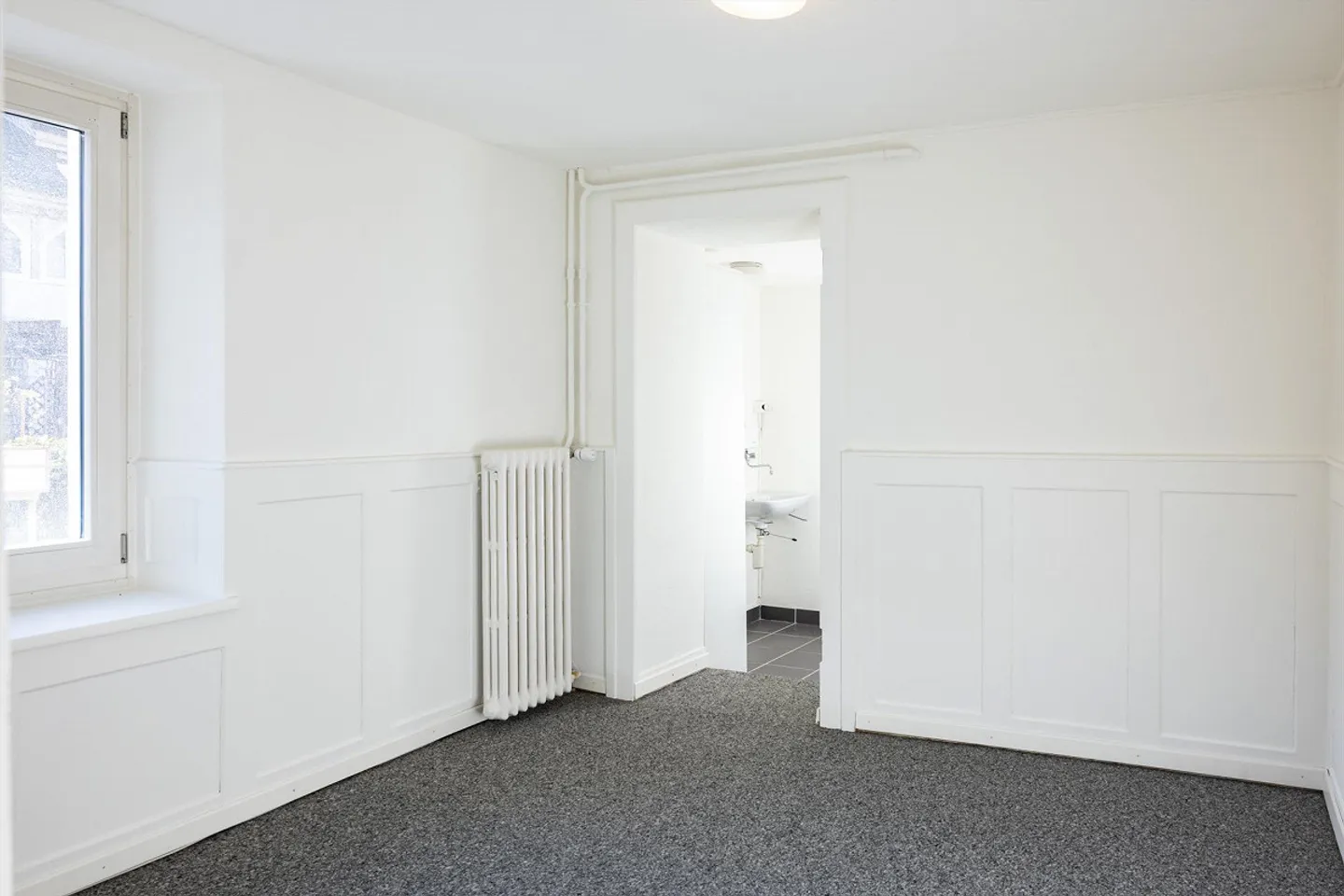 Lavorare centralmente ad Altdorf – Ufficio o studio di 2 stanze - Foto 4 di 8