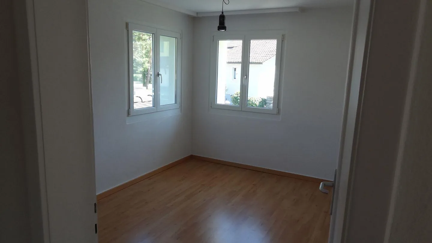Charming single-family house for temporary rent in Sevelen - Photo 11 of 27