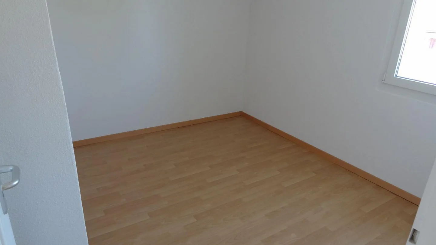 Charming single-family house for temporary rent in Sevelen - Photo 21 of 27