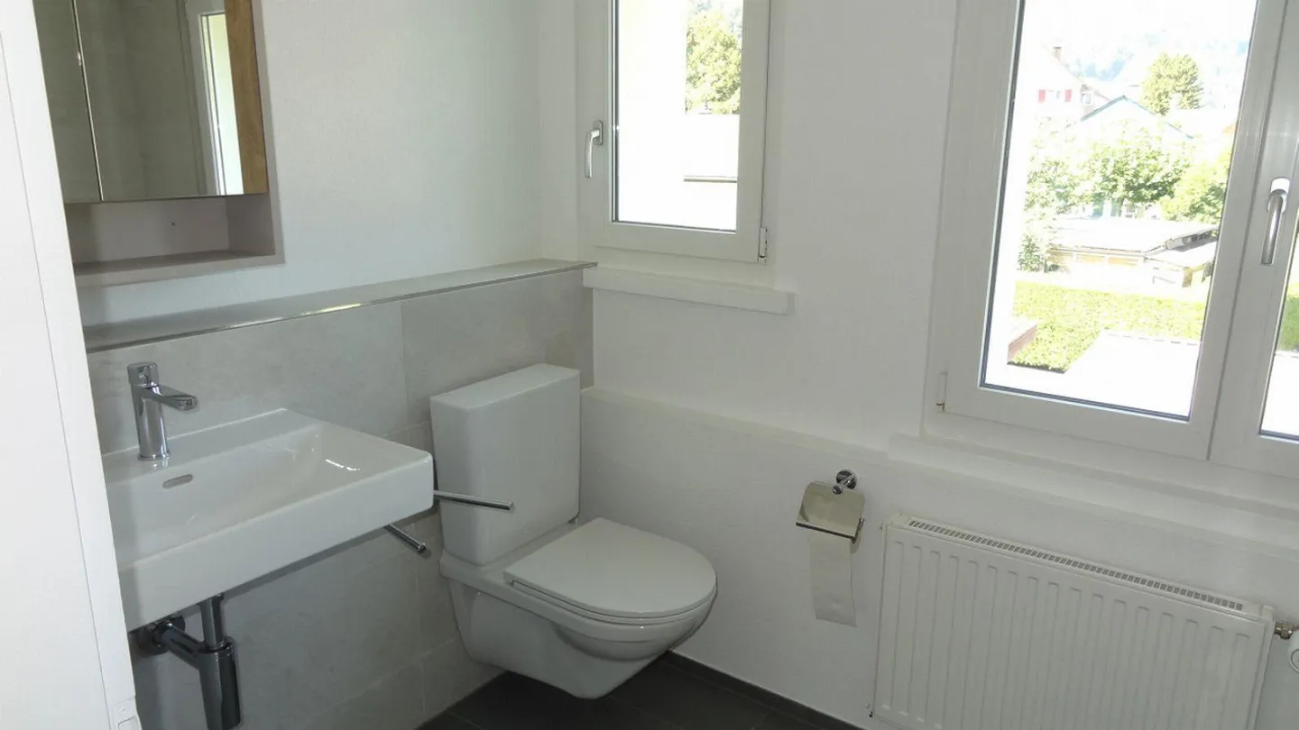 Charming single-family house for temporary rent in Sevelen - Photo 22 of 27