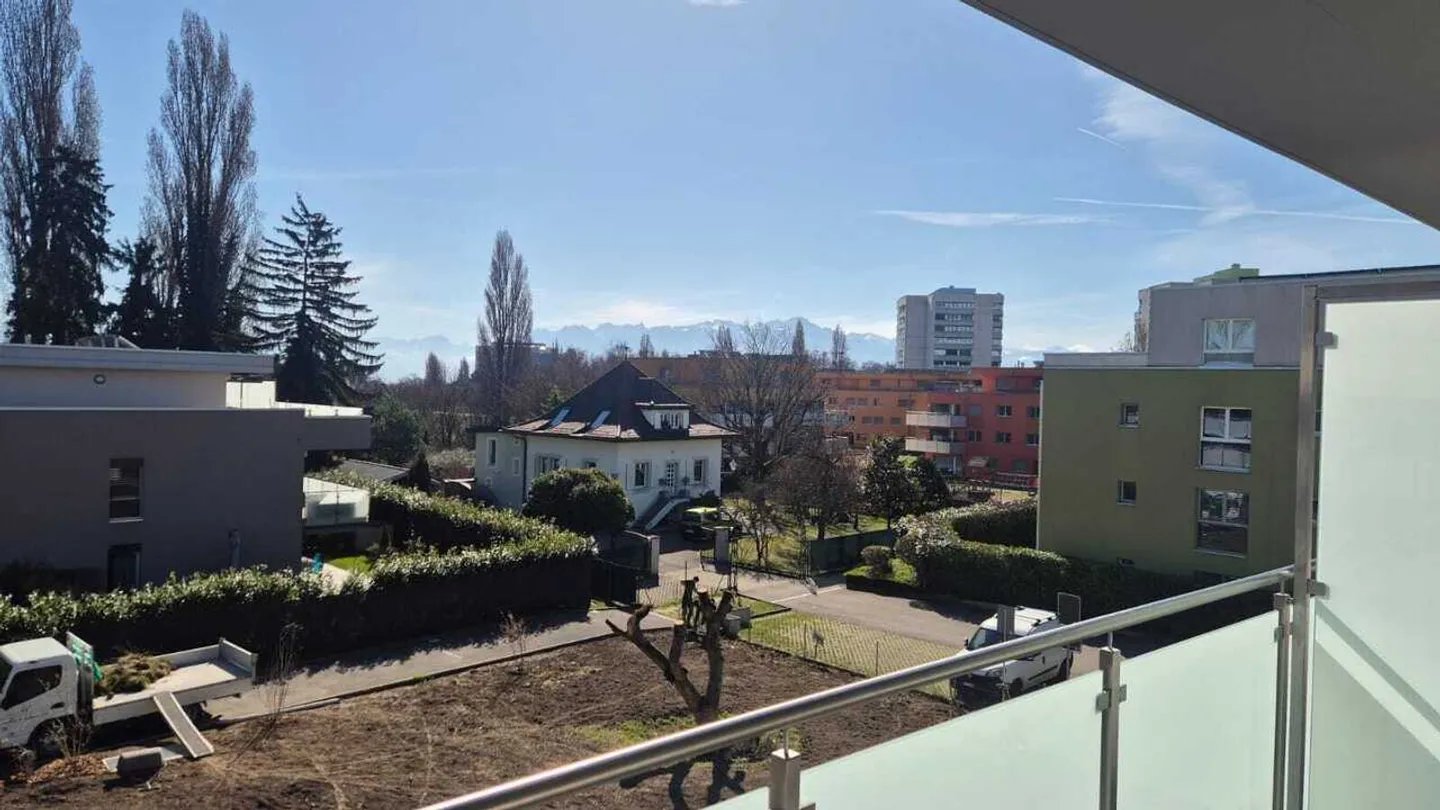 Studio Neuf avec Grand Balcon - Photo 8 sur 8