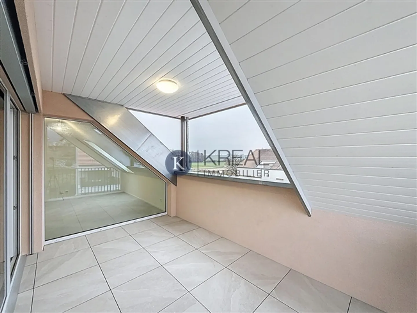 Appartamento in vendita - Foto 7 di 10