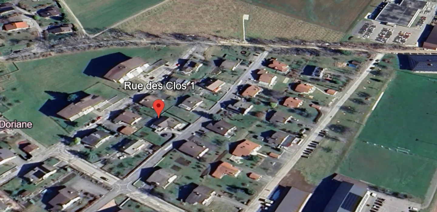 Maison avec deux appartements dans un endroit calme, avec garage et places de parking - Photo 33 sur 33