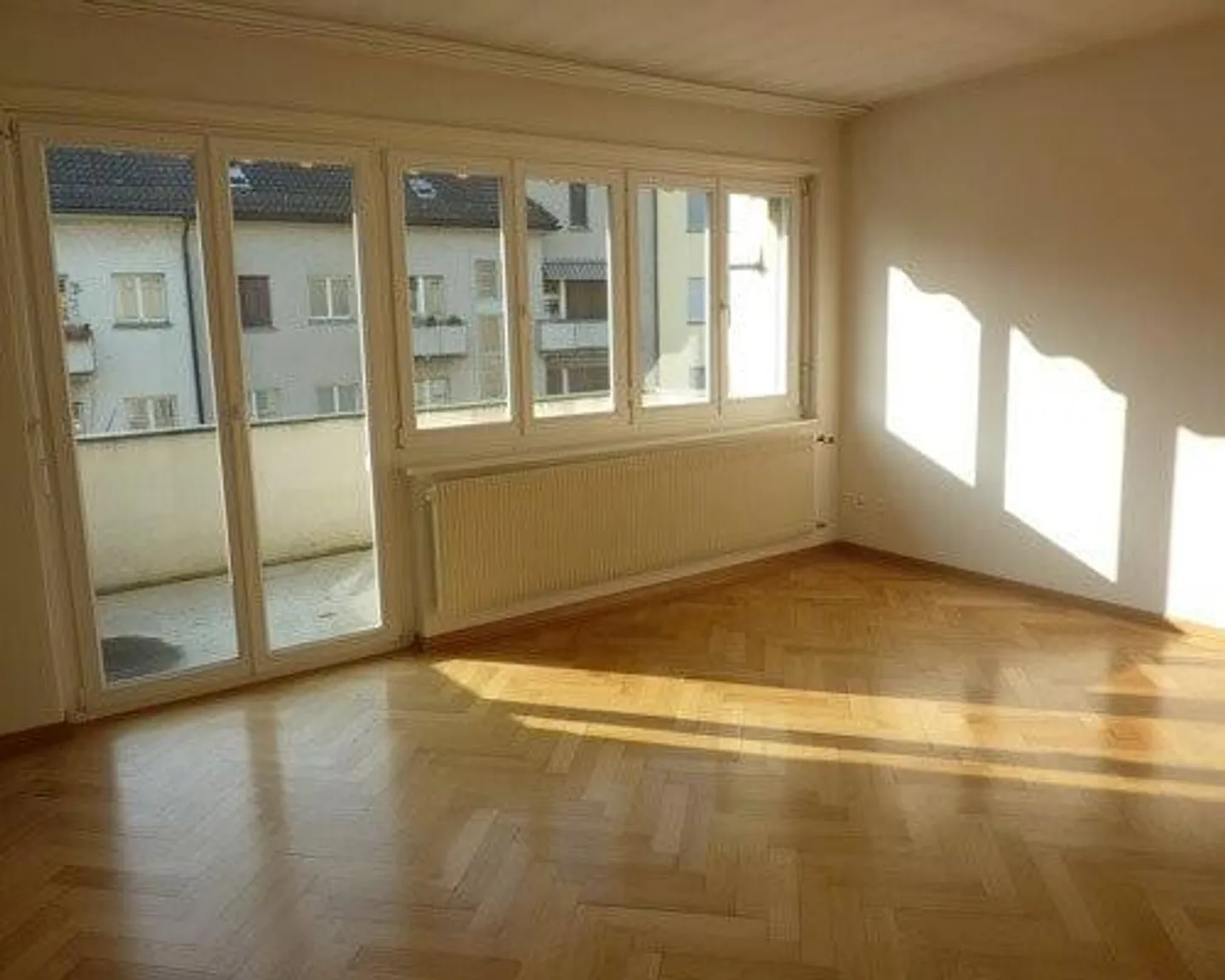 Appartement urbain élégant dans un emplacement exclusif - Photo 3 sur 6
