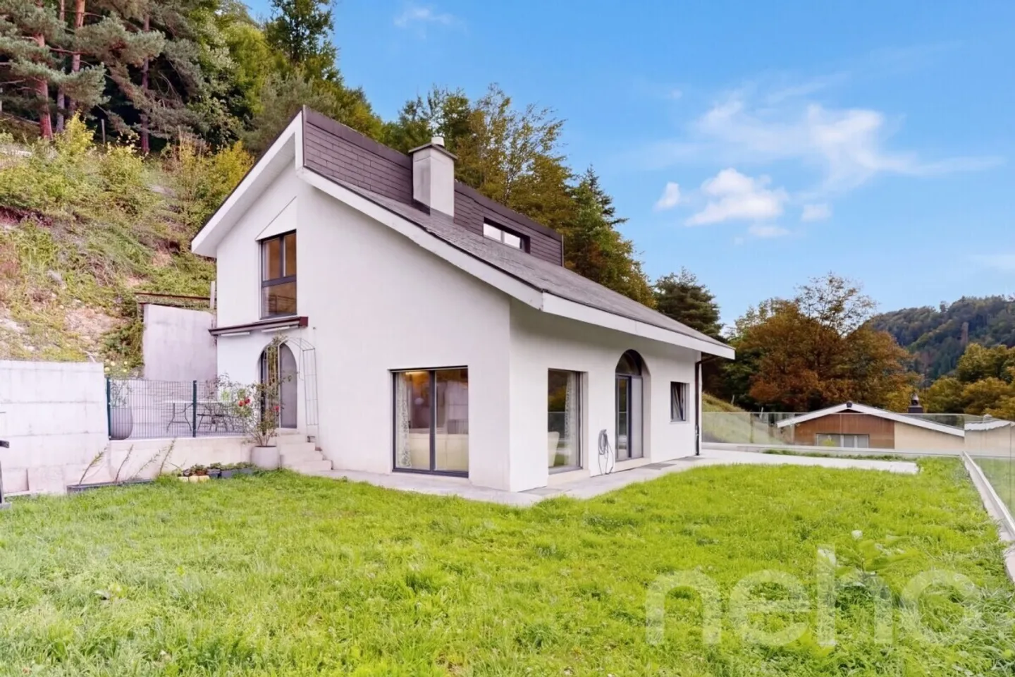 Villa dans l'idylle avec vue sur les montagnes - Photo 1 sur 12