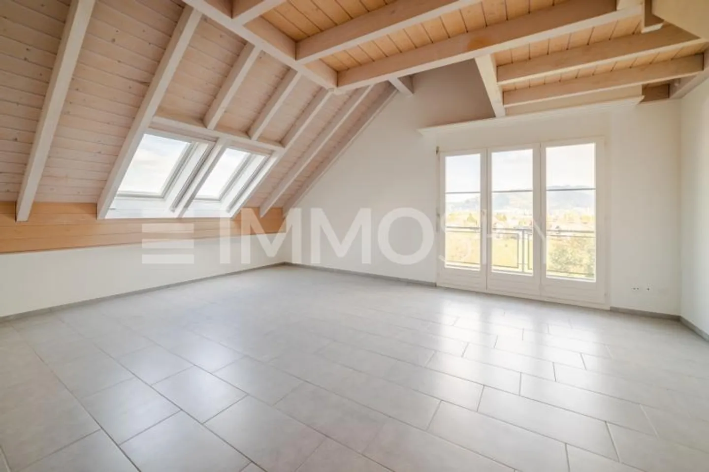 Zwischen Licht, Weite und Geborgenheit - Foto 1 von 5