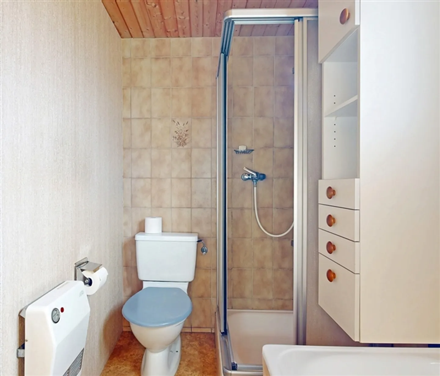 "Bouland a un lago degno di kurtaxe con vista da sogno su Jura, Mitteland e Alpi" - Foto 16 di 20