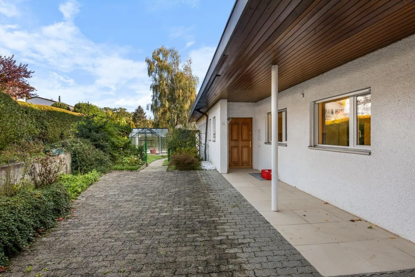 House with great potential - Photo 4 of 13