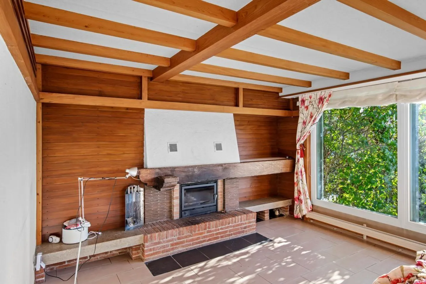 House with great potential - Photo 9 of 13