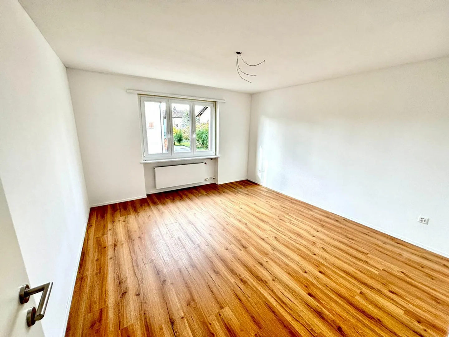 Appartamento giardino luminoso di 3,5 stanze - Foto 6 di 9