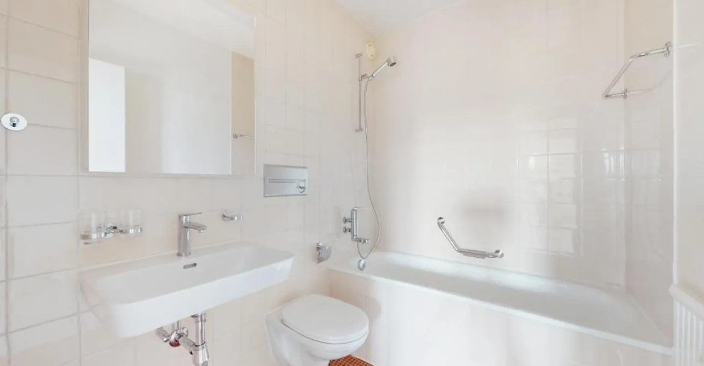 Accommodation with lake view - Fixed-term contract until 31.12.2027 - Photo 8 of 10