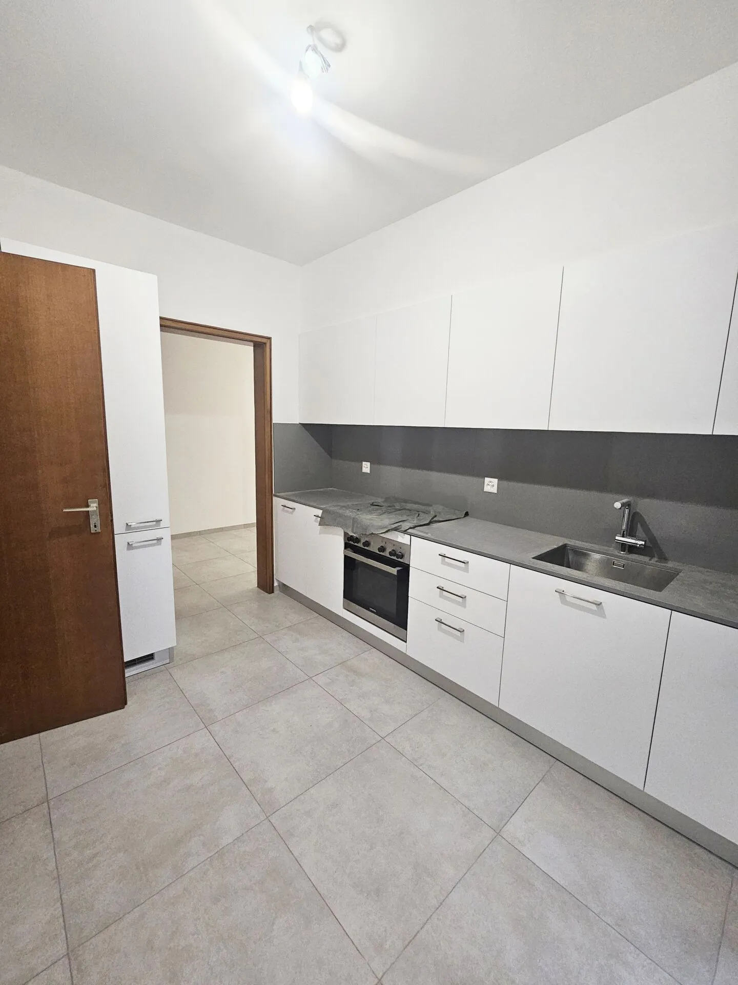 4,5 locali ristrutturati con grande terrazza - Foto 1 di 7