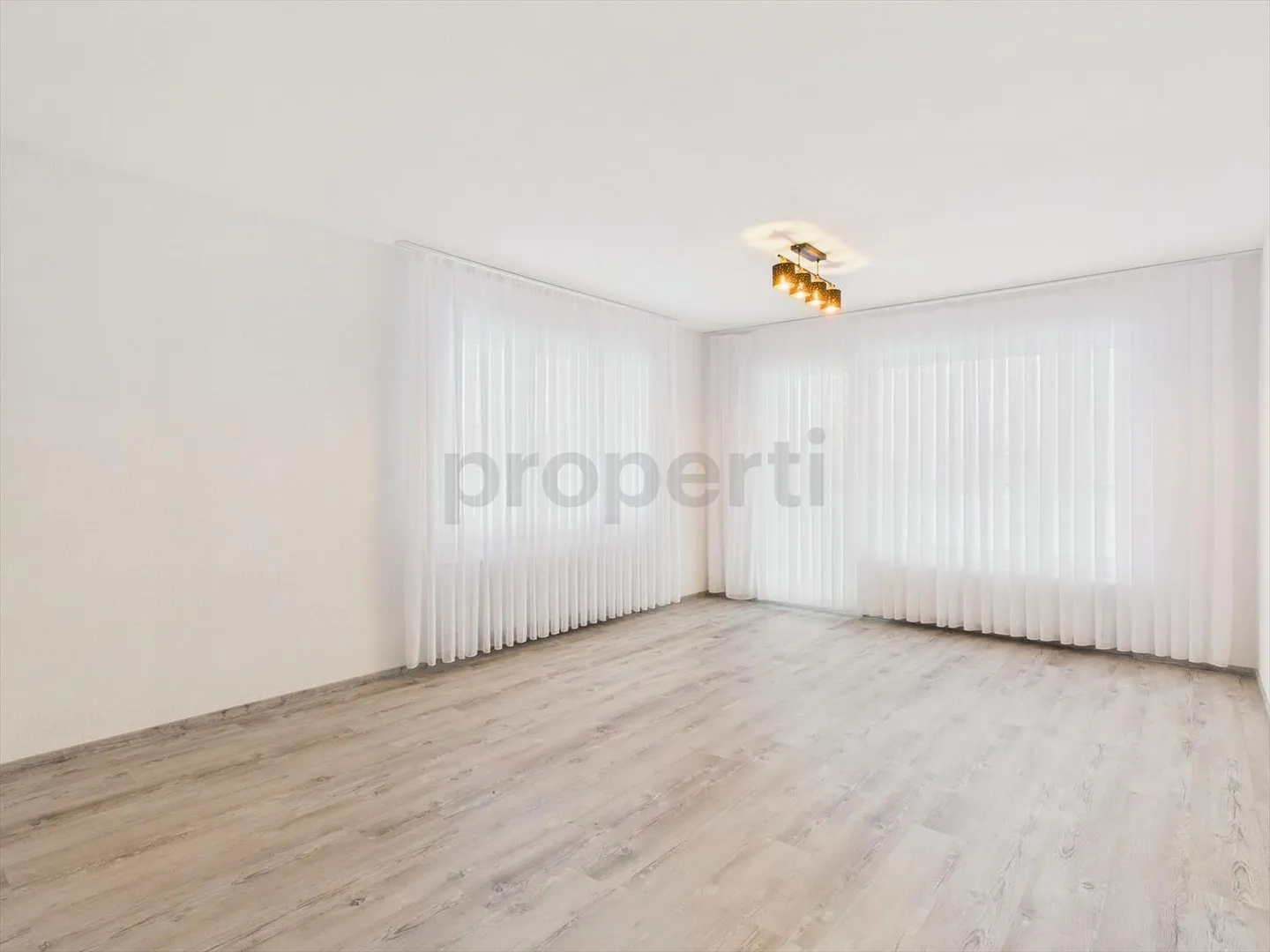 Appartement 5.5 pièces - Photo 2 sur 13