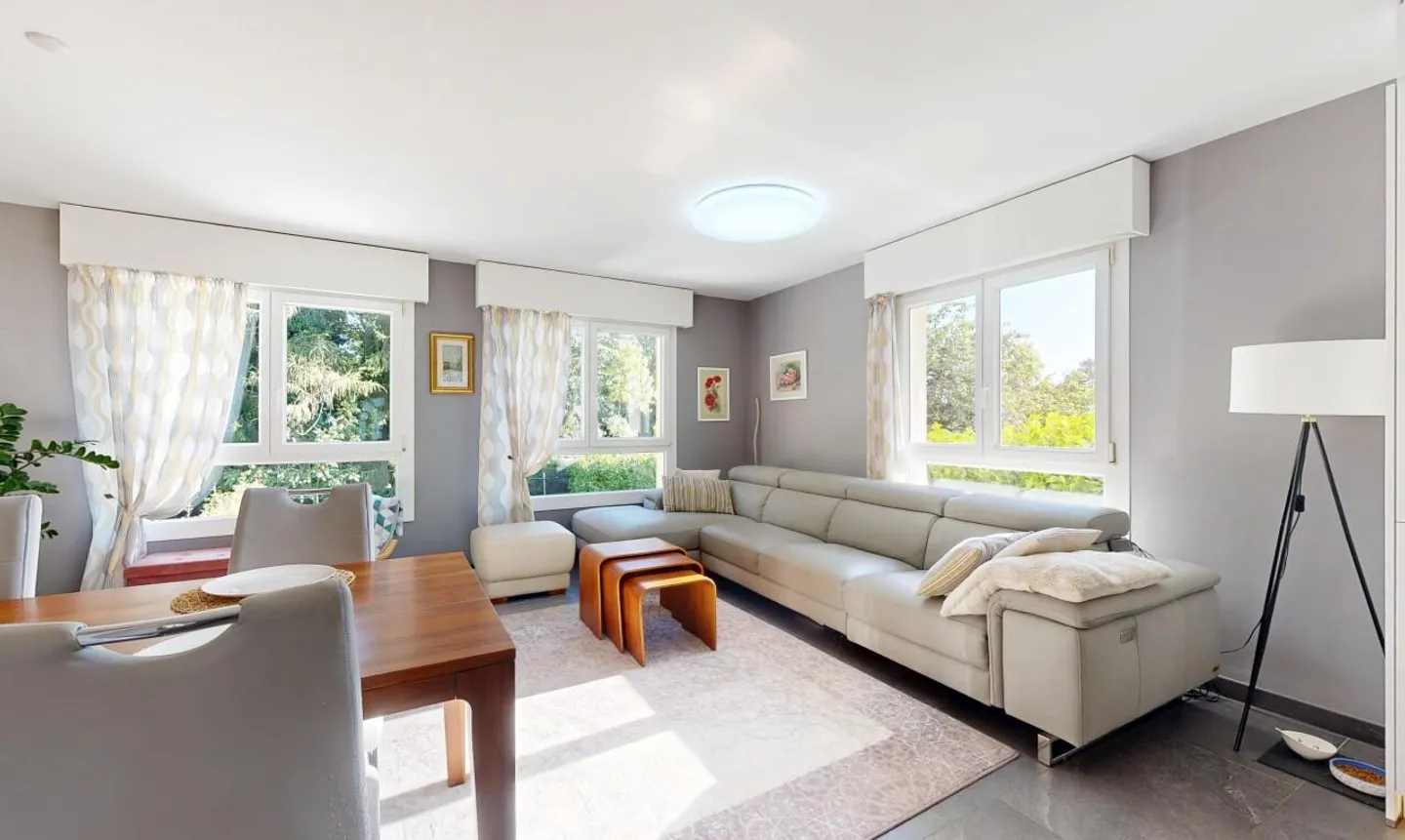 Splendida casa a schiera con vista mozzafiato sulla foresta - Foto 5 di 11