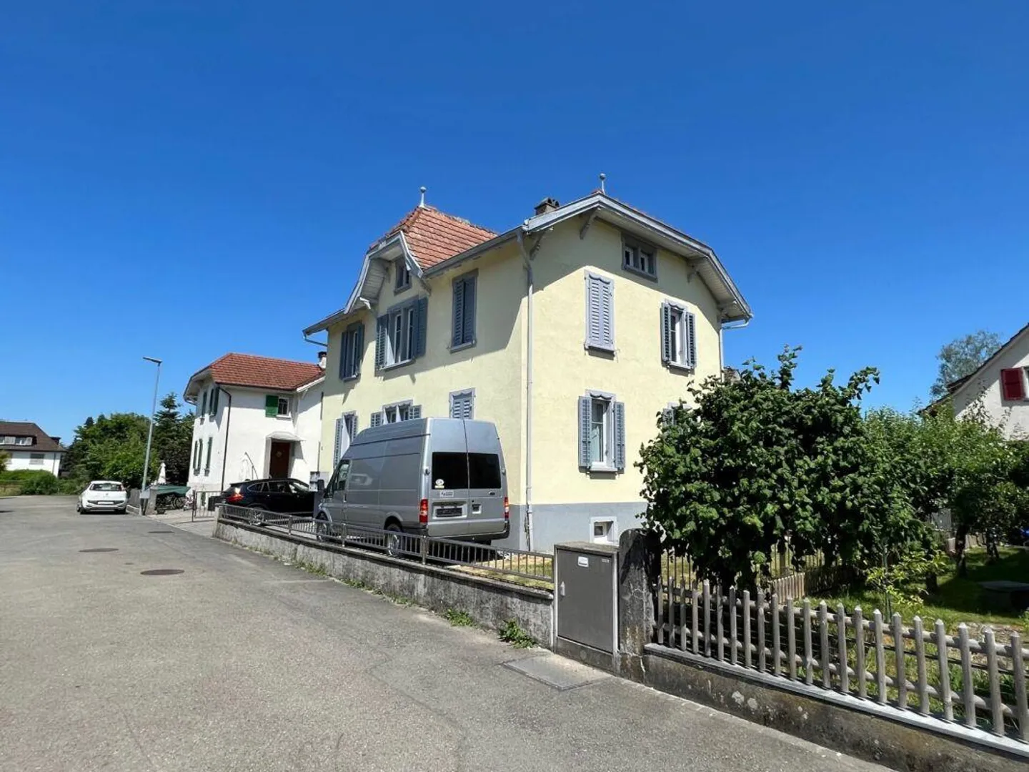 Wohnen am Bodensee - Generationenhaus in begehrter Lage von Romanshorn - Foto 2 von 16