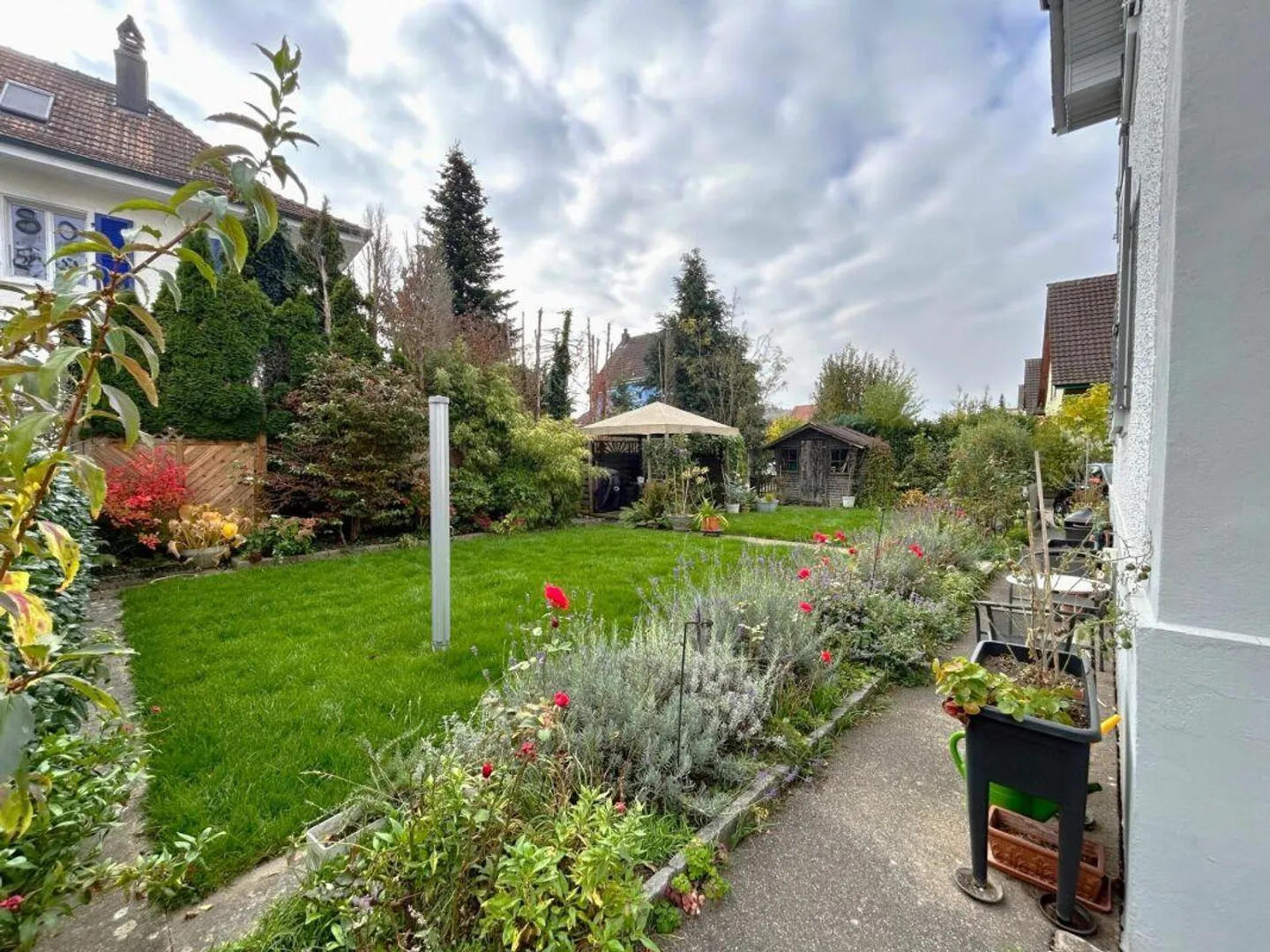 Helle 2.5-Zimmer-Dachwohnung - Photo 6 of 7