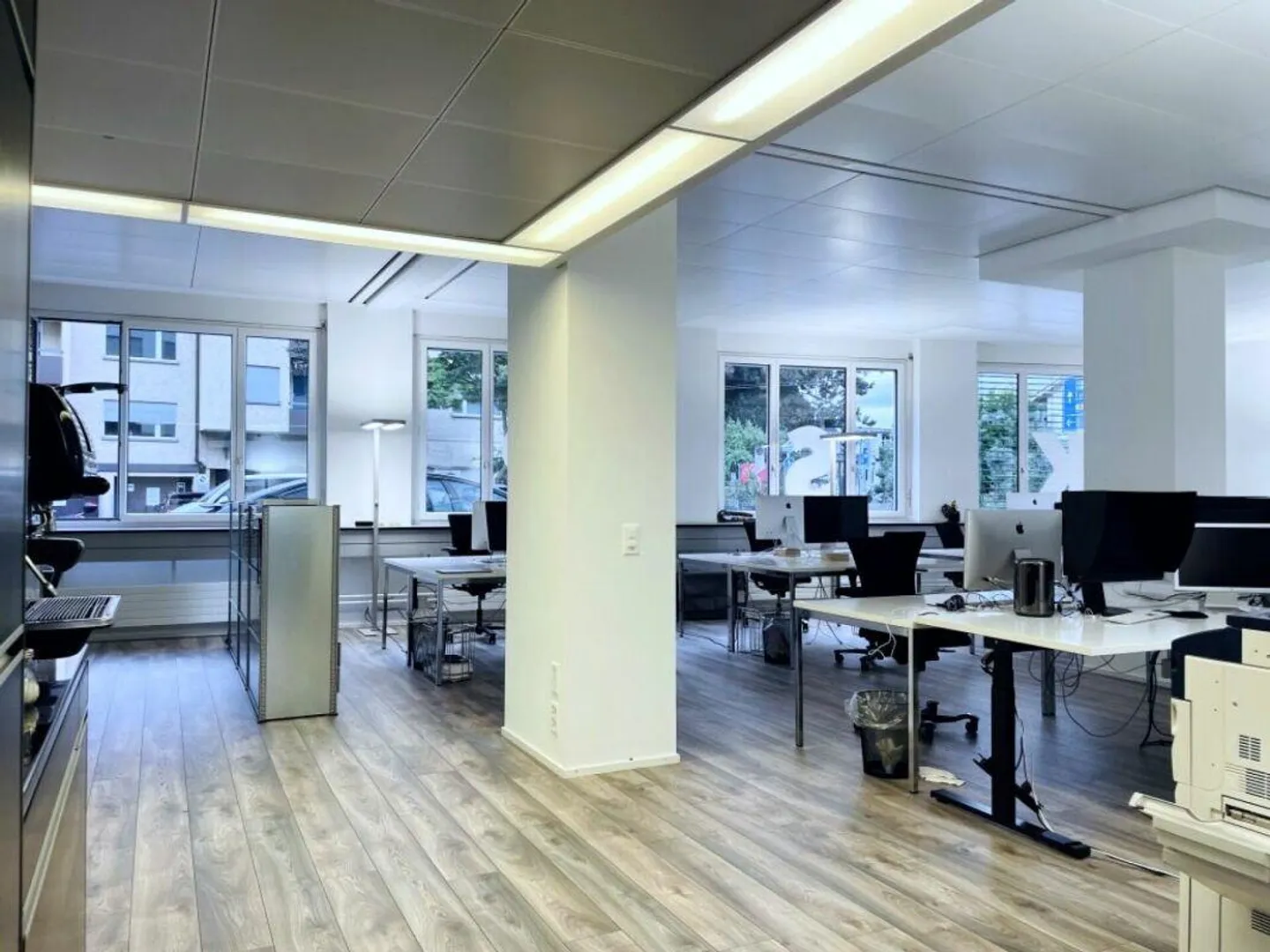 Espace de bureau représentatif à Wollishofen - prêt à emménager - Photo 2 sur 5