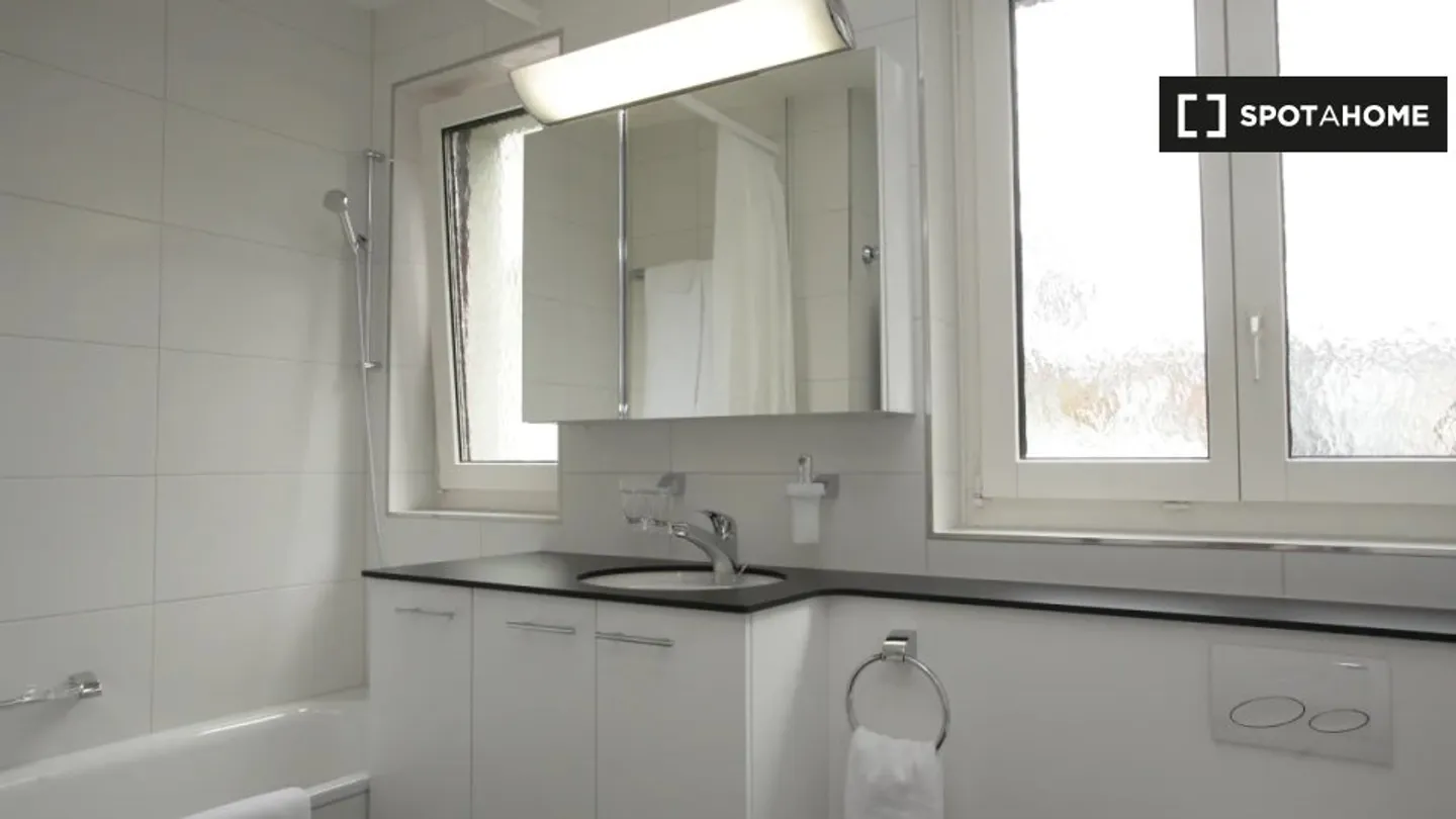 Scopri, visita e affitta la tua nuova casa online con piena fiducia. - Foto 3 di 8