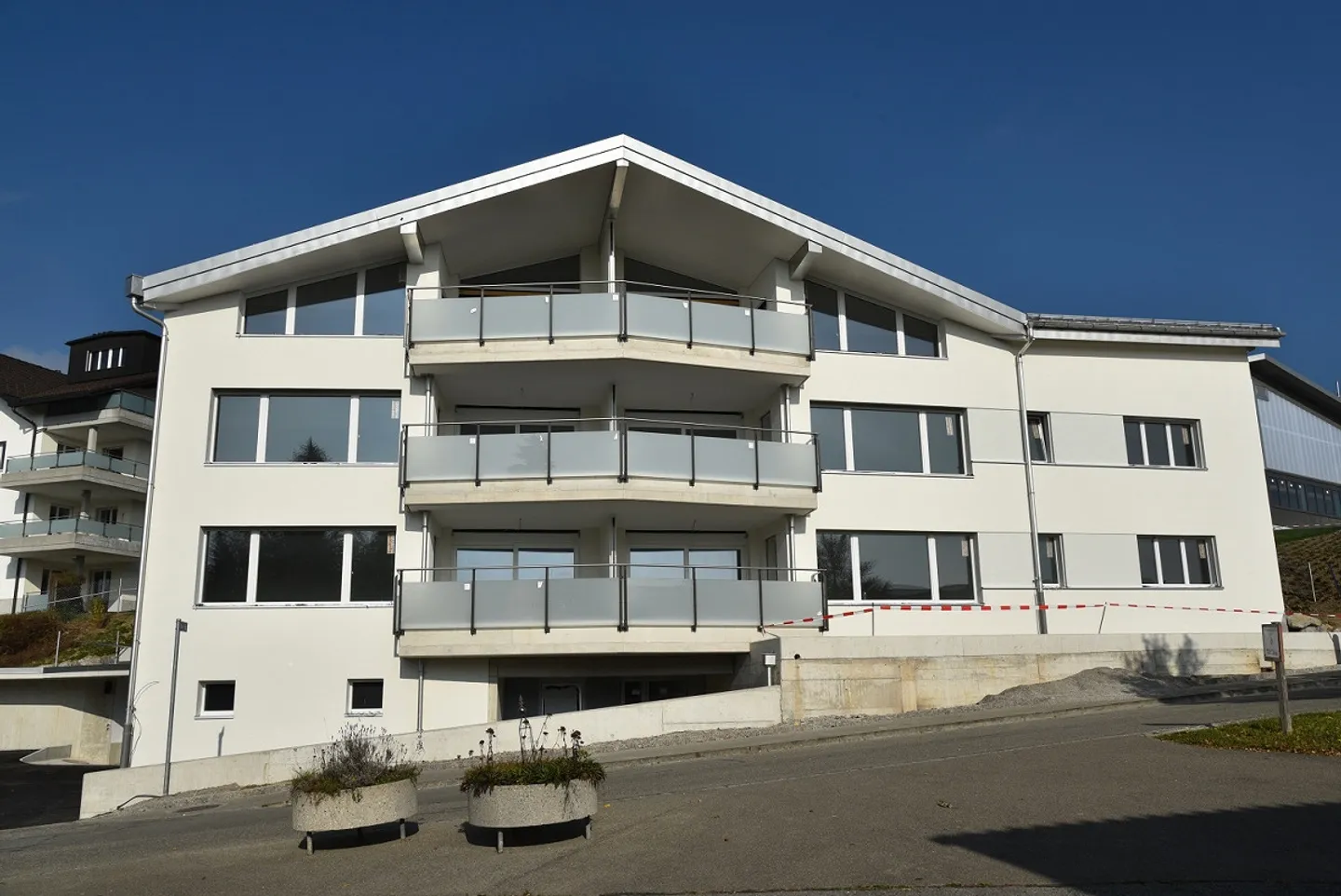 Appartement moderne de 4,5 pièces ensoleillé avec vue imprenable sur l'Alpstein - Photo 1 sur 14
