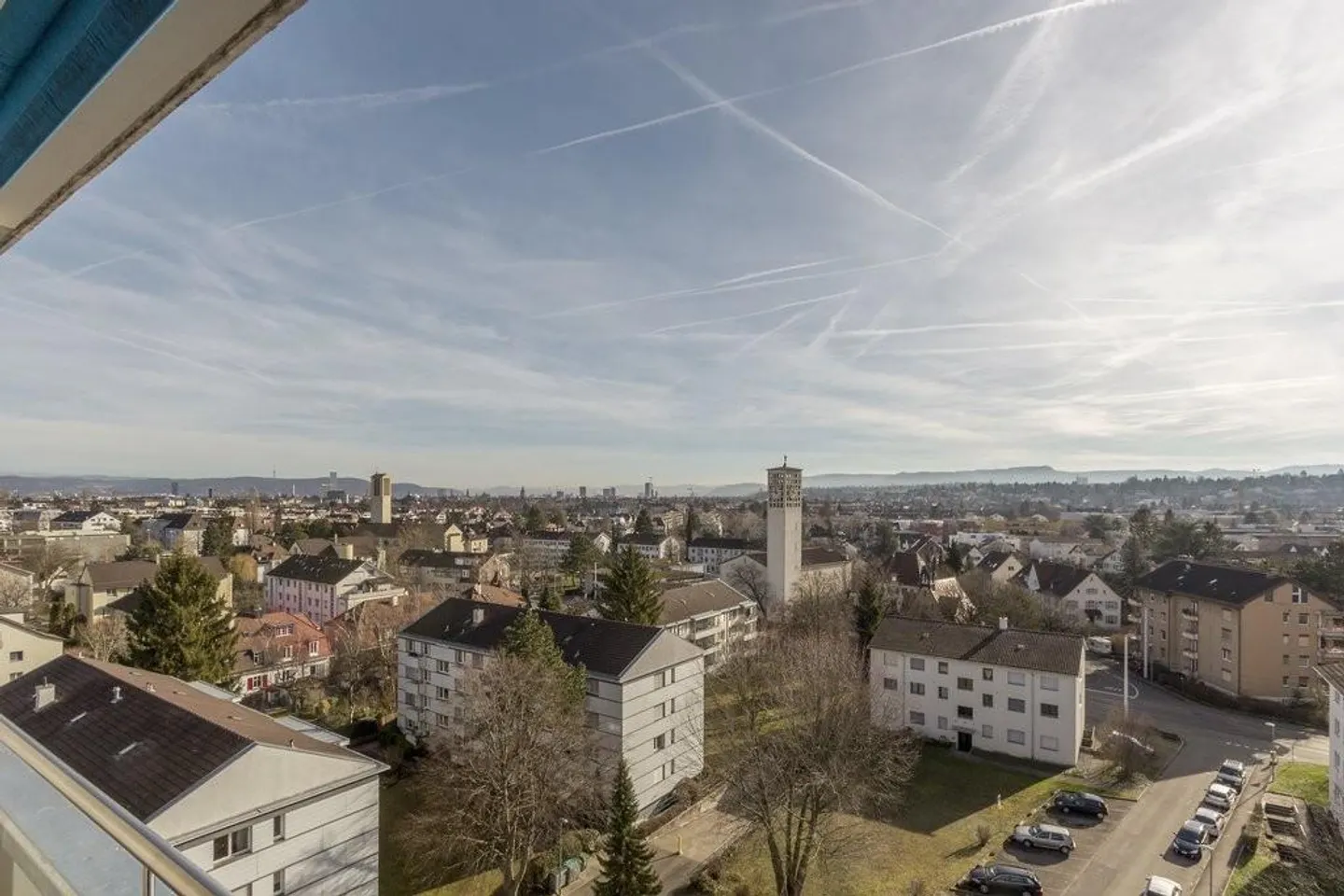 Weitsicht über Allschwil - Foto 1 di 10