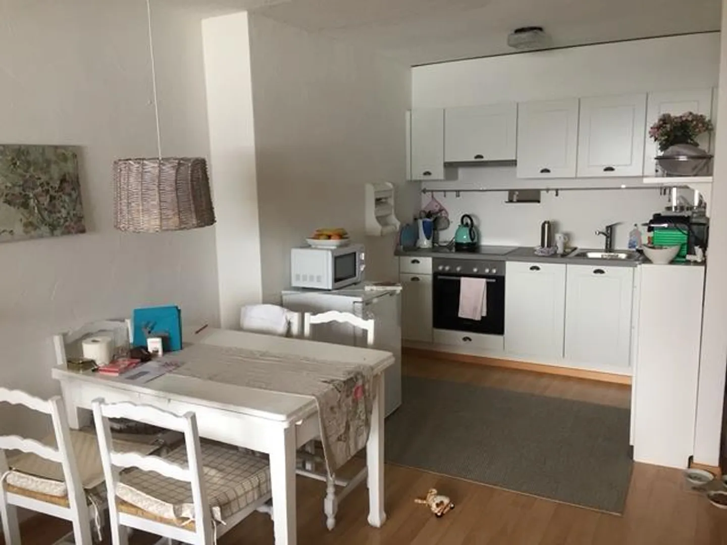 Objet de vie meublé de 2,5 pièces - Photo 2 sur 5